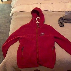 Red Patagonia zip up hooded sweater. Good condition, extremely warm Size medium